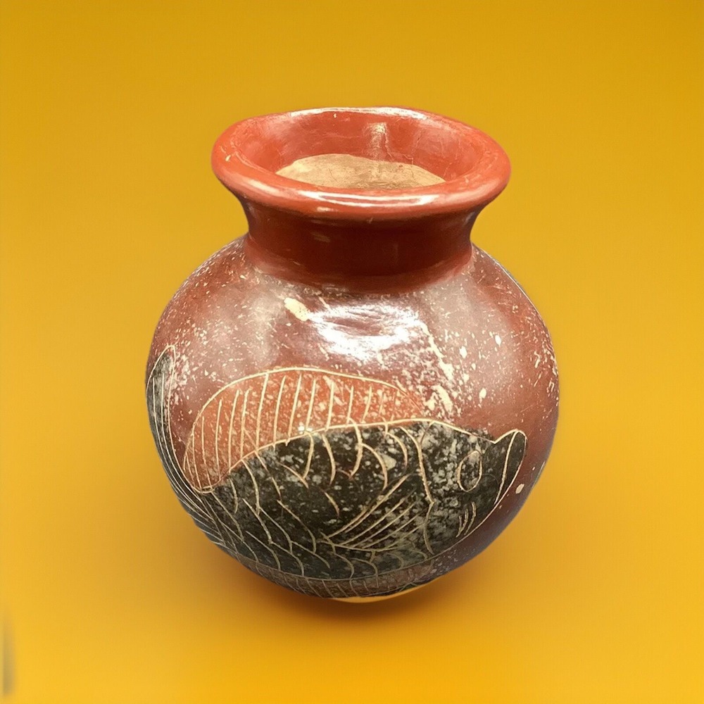 Miniature‎ Soapstone Vase Fish Design 3" Tall Burgundy Heavy Decor Collectible